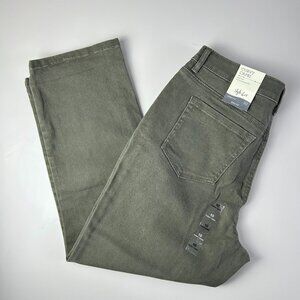 NWT Style & Co Green Mid Rise Slimming Pocket Curvy Capri Denim Jeans Women's 10